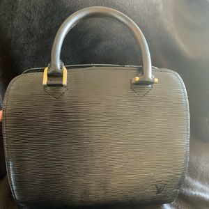Louis Vuitton Pont Neuf Hand Epi Leather Tote